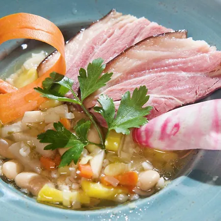 Zum Dorfschmied 호텔 3*