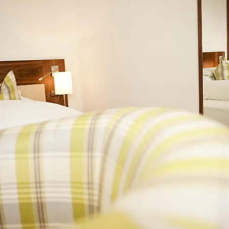 Zum Dorfschmied Hotel 3*