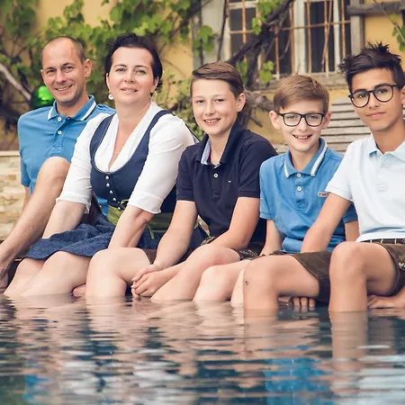 호텔 Zum Dorfschmied